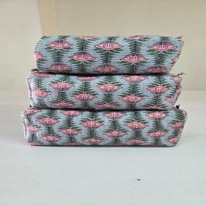 Quilted Cotton Travel & Daily Use <b>Drawstring</b> <b>Toiletry</b> <b>Bag</b> Set of 3 Makeup <b>Bag</b> WashBag - Product Image 1