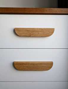 Poignées de meuble en bois uniques, forme personnalisée, finition artisanale naturelle polie, durables, décoration moderne pour la maison, poignées de meuble - Product Image 2