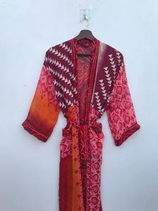 Mezcla de seda Poly Silk Kimono Jacket Cardigan Jacket Vintage Kimono - Product Image 4