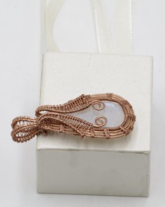 AAA+++ Natural <b>Moonstone</b> <b>Pendant</b> with Copper Wire Wrap Handmade Gemstone Jewelry Free Size Boho Healing Crystal <b>Pendant</b> - Product Image 2