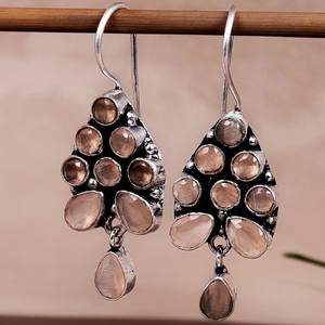 Boucles d'oreilles pendantes ethniques bohèmes en argent oxydé avec pierre pêche, bijoux fantaisie vintage faits à la main - Product Image 5