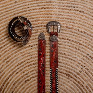 Ceinture en cuir de haute qualité Western Cowboy sur mesure avec fabricant de conception cousue à la main et usinée à la main - Product Image 2