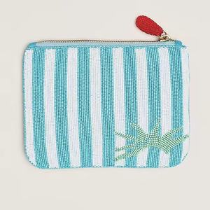 Monedero artístico PARIS con cuentas de colores vibrantes para mujeres que buscan una pieza distintiva. - Product Image 5