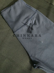 Sujetador deportivo de yoga de alta sujeción para mujer adulta, tejido liso teñido, fabricado en fábrica, de Spandex/Nylon, push-up, talla grande, sencillo. - Product Image 4