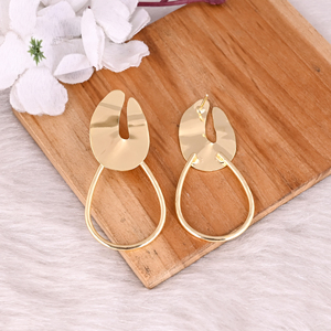 Pendientes de botón de latón chapados en oro amarillo hechos a mano, los más vendidos, joyería personalizada para mujer, regalo para ella, colección delicada - Product Image 4