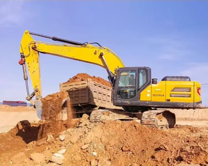 Excavadora Usada de Servicio Pesado de 3 Toneladas con Cucharón Hidráulico Reforzado y Brazo de Giro Lateral para Excavación Comercial - Product Image 4