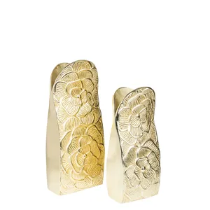 World Trending Designer Iron Flower <b>Vase</b> for Home Decor Coastal Design Eco-Friendly Tabletop Luxury Use - Product Image 2