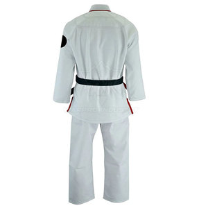 Uniforme de karaté de haute qualité conçu pour le confort et la flexibilité, avec tissu respirant pour l'entraînement et l'usage quotidien - Product Image 2