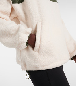 Vente en gros de vestes en polaire sherpa color block pour femmes, sweat-shirt à capuche matelassé pour l'extérieur - Product Image 2