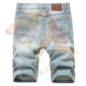 Shorts en jean pour hommes avec logo personnalisé, streetwear, fabricant professionnel de shorts en jean personnalisés pour hommes - Product Image 2