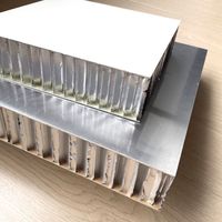 Panneau de plafond en nid d'abeille en aluminium, système de plafond métallique léger pour bâtiments commerciaux, aéroports, hôtels et intérieurs modernes