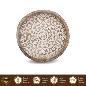 Excellent Quality White <b>Wash</b> Color Solid Mango Wood Handmade Round Food Serving Tray with Handles <b>Set</b> of 2 for Restaurants - Product Image 4