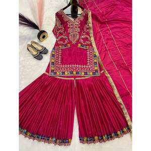 ชุดสูทปาร์ตี้ออกแบบโดยดีไซเนอร์สำหรับผู้หญิงปักลายเสื้อ sharara dupatta ลำดับการทำงาน - Product Image 1