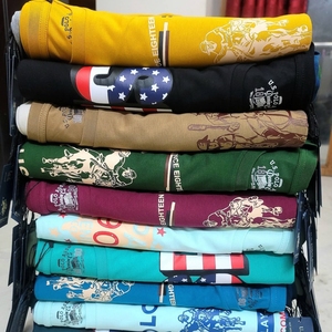 เสื้อผ้าคุณภาพสูงจากบังกลาเทศ มีสต็อกจำนวนมาก ผู้ขายเสื้อผ้าสต็อกส่วนเกินรายใหญ่ที่สุดจากบังกลาเทศ เสื้อยืดแบรนด์ดัง - Product Image 4