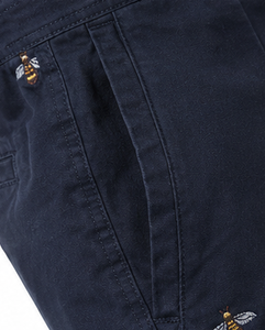 Shorts Bermuda Homme Bleu Marine avec Broderie Abeille Taille Mi-Haute en Tissu Oxford de Coton Décontracté à Braguette Boutonnée - Product Image 3