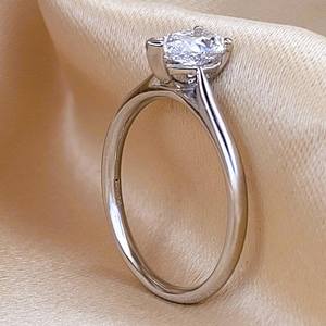 Anillo Solitario de Moissanita con Corte Pera de 1.01CT, Plata 925, Joyería Fina Original para Mujer, Regalo Premium para Parejas - Product Image 2