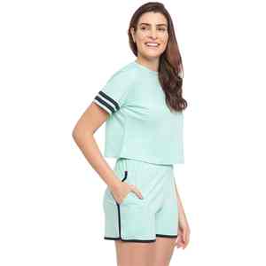 Conjunto de Verano para Mujer de Alta Calidad con Top de Manga Corta en Tejido Waffle y Detalle de Borde Festoneado - Product Image 2