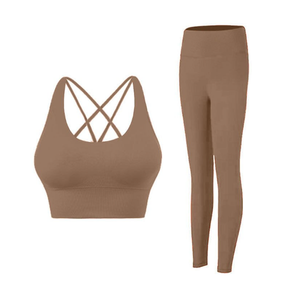 Conjunto de Yoga de Nuevo Estilo al por Mayor a Precio Económico, Conjunto de Yoga para Mujer de Secado Rápido, Ropa Deportiva para Mujer, Hecho en Pakistán - Product Image 2