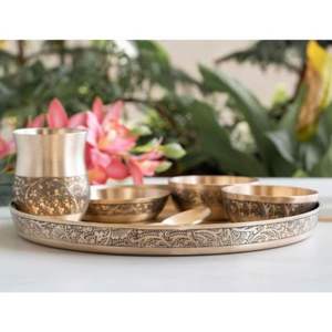 Juego de Vajilla de Bronce Royal Kansa con Juego Completo de Thali para Cenas de Lujo y Ocasiones Especiales - Product Image 2