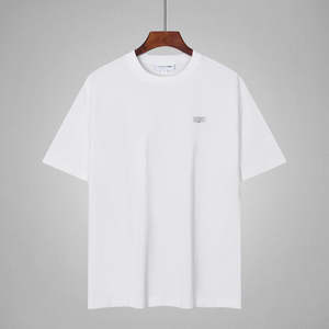 Camiseta de Cuello Redondo de Manga Corta para Hombre, 100% Algodón de Alta Calidad, Corte Regular, con Logotipo Personalizado Serigrafiado y Patrón de Letras en Corduroy - Product Image 3