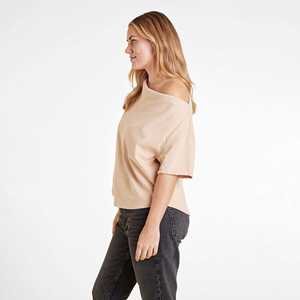 Camiseta de Algodón de Alta Calidad para Mujer, Estilo Casual, Sexy, con Cuello Diagonal y Hombros Descubiertos, Transpirable, con Logotipo Personalizado - Product Image 2