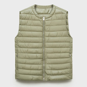 High Quality Sports Wear Gilet For <b>Women</b> With Lightweight Breathable Fabric And Stylish Sleeveless Look - Product Image 1
