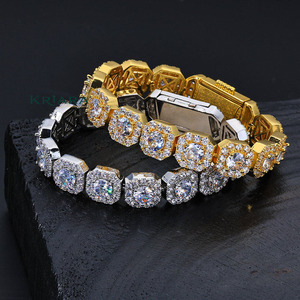 Bracelets joncs en moissanite plaqué or 18 carats pour femme, de luxe, à taille coussin, sertis à griffes, bijoux de mariage géométriques - Product Image 3