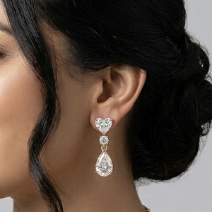 ต่างหูเพชรทรงหัวใจ, ทรงลูกแพร์, ทรงกลม แบบห้อย ทำจากทองคำ 18K ประดับเพชรเลี้ยงในห้องปฏิบัติการ หรูหรา สำหรับผู้หญิง เหมาะสำหรับงานแต่งงาน งานหมั้น ได้รับการรับรองจาก IGI - Product Image 1