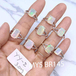 แหวนเงินแท้ 925 ประดับโอปอลเอธิโอเปีย ทำมือ ราคาขายส่ง แหวนและเครื่องประดับ - Product Image 1