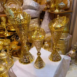 Quemador de Incienso Árabe Decorativo de Metal para Aromaterapia en el Hogar, con Tapa, Disponible a Precio de Mayoreo - Product Image 1
