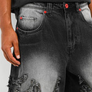 Shorts en jean streetwear déchirés et délavés, coupe ample asymétrique, patchwork personnalisé, broderies, jorts en denim pour hommes - Product Image 5