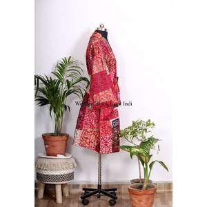 Bata de seda Kantha de la mejor calidad, chaqueta larga de patchwork, kimono de seda para mujer, bata de novia, kimono acolchado para dormir - Product Image 5