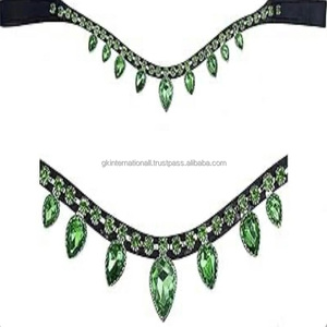 Bride d'équitation fantaisie de dernière génération, décorée de cristaux de feuille personnalisés, de strass et d'une chaîne à gouttes, en cuir - Product Image 4