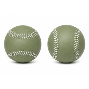 Pelota de Entrenamiento de Béisbol KATBROS INDUSTRIES, Color Verde Oliva, para Diestros, Compuesta, con Costuras Rojas, Cuero Resistente, Tamaño Estándar de 9 Pulgadas - Product Image 5