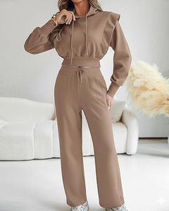 ชุดเซ็ต 2 ชิ้นสำหรับผู้หญิง เสื้อครอปแขนยาวมีฮู้ด ผ้าฝ้าย 100% ODM โลโก้ด้านหน้า เสื้อฮู้ดฤดูหนาว - Product Image 4