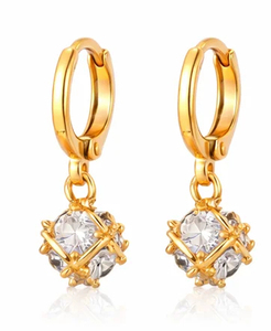 Pendientes de Diamantes de Corte Brillante Cultivados en Laboratorio, Chapados en Oro y Plata, Certificados por ZAWO HOUSE, VVS1, Únicos y Modernos - Product Image 2