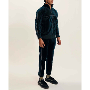 Ensemble de survêtement en velours pour homme avec un matériau doux et une qualité de couture supérieure - Product Image 1