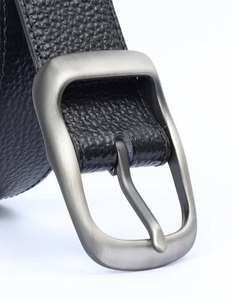 Ceintures de luxe personnalisées pour hommes 2026 en cuir véritable OEM de haute qualité, écologiques et durables, en peau de vache, avec boucle ardillon et logo personnalisé - Product Image 2