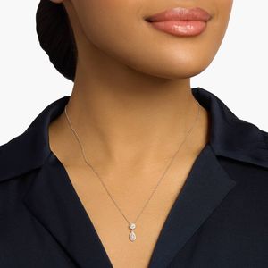 สร้อยคอจี้เพชรทรงหยดน้ำรูปไข่ 14K ทองคำขาว ประดับเพชรเพาะเลี้ยง - Product Image 2