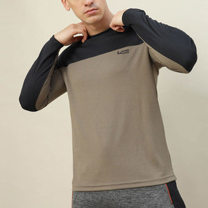 Meilleur prix – Hauts d'entraînement de yoga pour hommes imprimés par sublimation, vente directe usine – Vêtements de sport pour hommes - Product Image 1