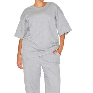 Camiseta Oversize Personalizada para Mujer al por Mayor, 100% Algodón, Corte Holgado, Hombros Caídos, Estilo Urbano, Casual, Proveedor OEM - Product Image 3