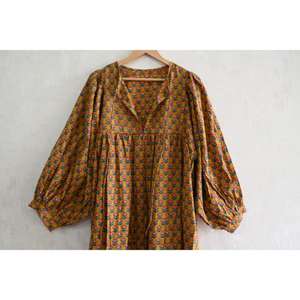 ชุดเดรสผ้าฝ้ายพิมพ์ลายบล็อกสำหรับผู้หญิง งานแฮนด์เมด สวมใส่สบายในฤดูร้อน น้ำหนักเบา ระบายอากาศได้ดี ผ้าธรรมชาติ สไตล์โบโฮ - Product Image 4