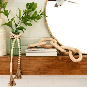 Guirnaldas de madera hechas a mano de excelente calidad para decoración del hogar, cuentas naturales para bodas y eventos, disponibles para la venta. - Product Image 1