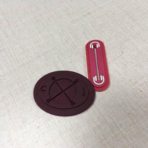 Parche de Logotipo de PVC de Alta Calidad, Personalizado, de Silicona Suave, Autoadhesivo, Transferencia Térmica para Ropa, Zapatos, Bolsos y Gorras - Product Image 1