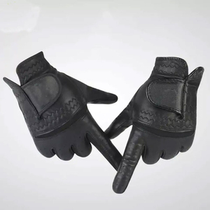 Gants de golf élégants de qualité supérieure, pour droitiers et gauchers, respirants, en tissu doux, avec logo et couleur personnalisés. - Product Image 2
