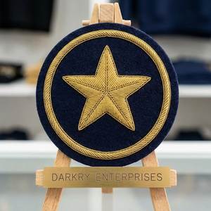 Parche Masónico de Hilo Dorado con Diseño de Ojo que Todo lo Ve y Triángulo, Bordado a Mano Personalizado, Insignia de Fieltro Azul Marino - Product Image 3