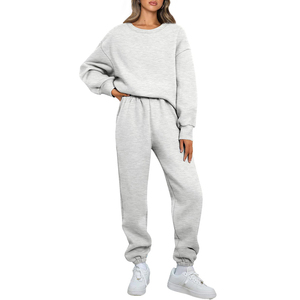 Ensemble de survêtement décontracté pour femmes |   Pull à manches longues et pantalon de jogging à cordon de serrage |   Survêtement personnalisé |   Marque privée OEM - Product Image 3
