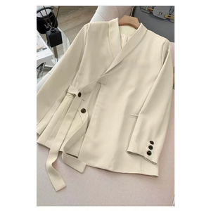 ชุดเซ็ตเสื้อเบลเซอร์โอเวอร์ไซส์ทรงเอ-ไลน์แบบไขว้และกางเกงขายาวทรงกระบอกสีครีมโบนสำหรับผู้หญิง - Product Image 3