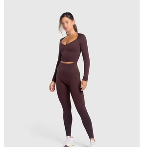 Conjunto Deportivo de 2 Piezas con Logotipo Personalizado, de Secado Rápido, Resistente al Agua, para Gimnasio, Yoga, Top sin Mangas con Logotipo, Leggings y Cinturón para Correr - Product Image 4