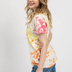 Camiseta cómoda para mujer con textura suave y corte relajado para uso diario, camiseta de alta gama. - Product Image 4